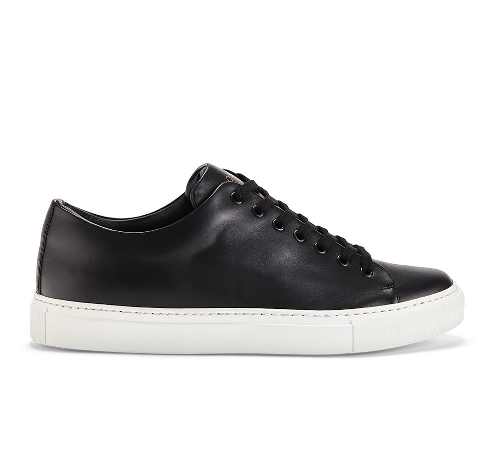 RUSSELL LOW IN BLACK